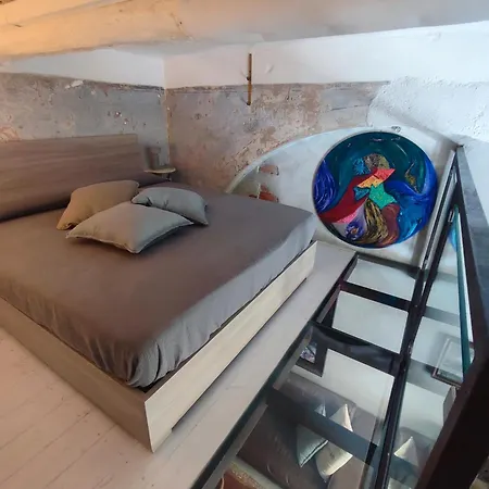 Semesterbostad Bilocale Stile Loft Centro Storico *