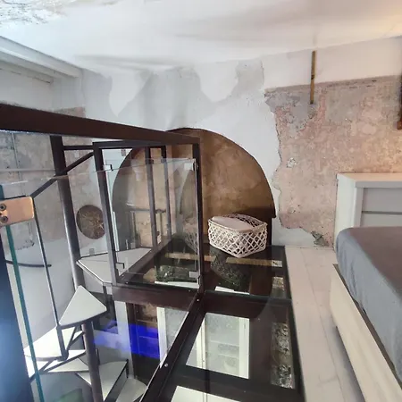 Holiday home Bilocale Stile Loft Centro Storico *